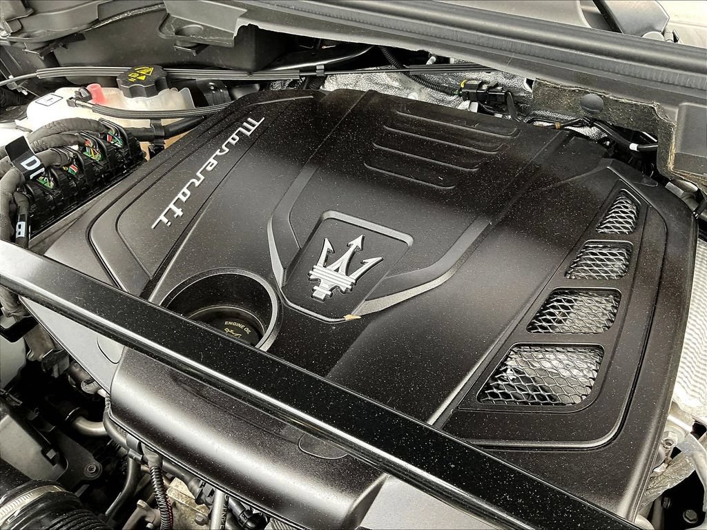Used 2023 Maserati Grecale GT AWD/4WD image 30