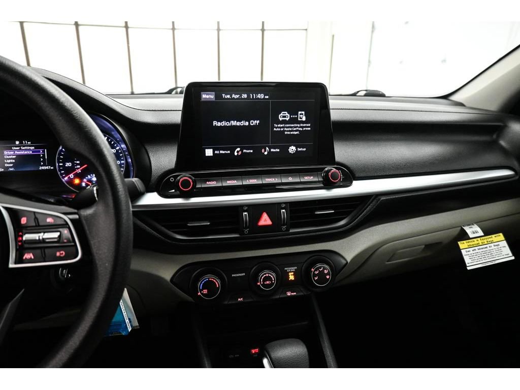 Used 2023 Kia Forte LXS FWD image 14