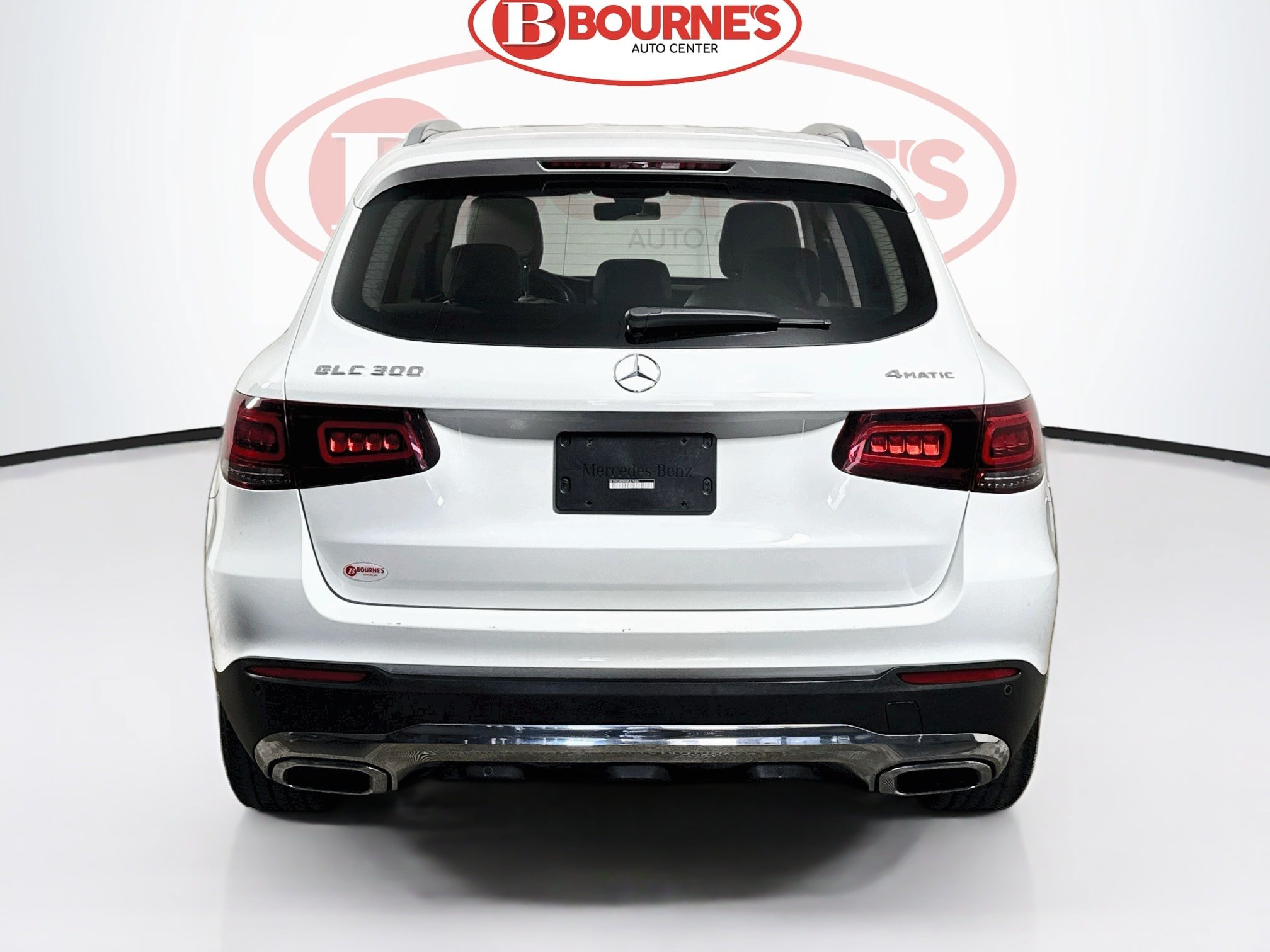 Used 2021 Mercedes-Benz GLC 300 4MATIC image 9