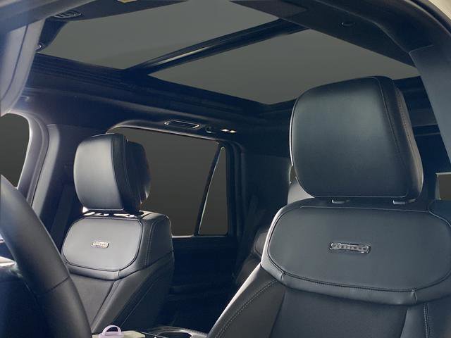 New 2026 Ford Expedition Platinum image 7