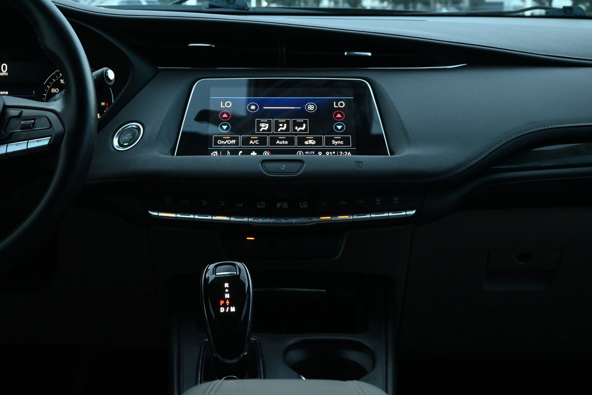 Used 2021 Cadillac XT4 Premium Luxury FWD image 13