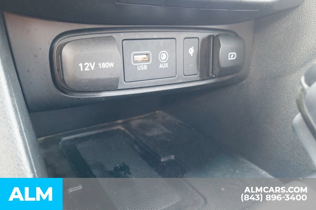 Used 2019 Hyundai Veloster 2.0 Premium FWD image 24