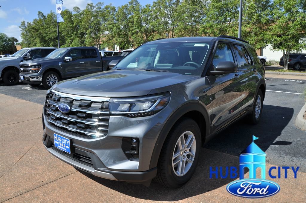 New 2026 Ford Explorer Active