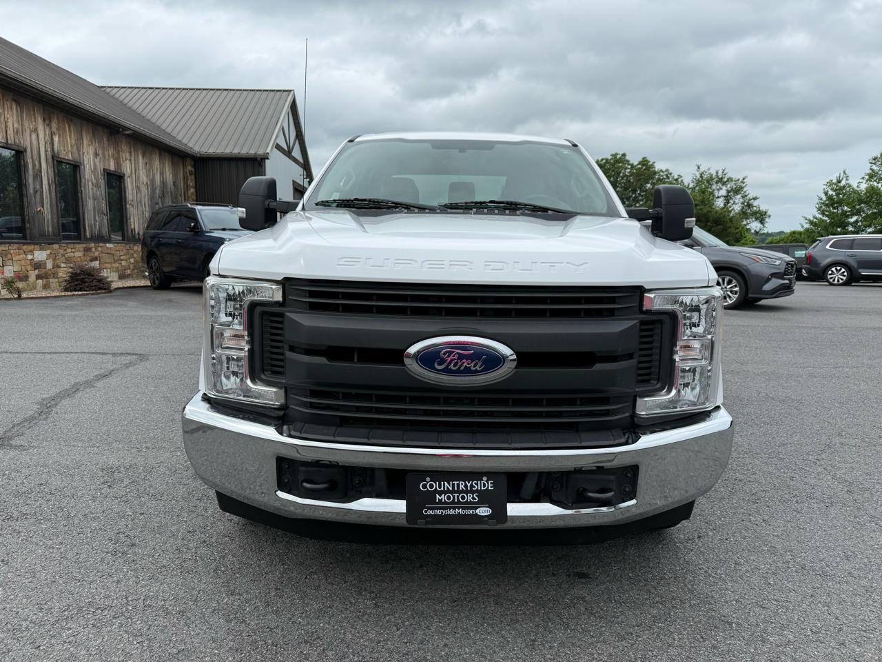 Used 2017 Ford F250 XL w/ Power Equipment Group RWD image 10