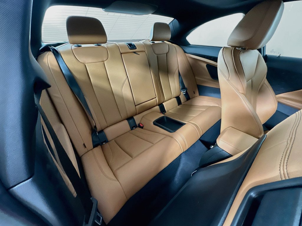 Used 2023 BMW 230i Coupe w/ Convenience Package RWD image 28