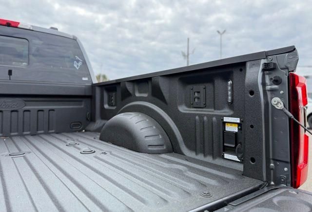 New 2026 Ford F350 Platinum w/ Tremor Off-Road Package image 10