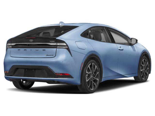 New 2027 Toyota Prius Plug-In Hybrid FWD image 2