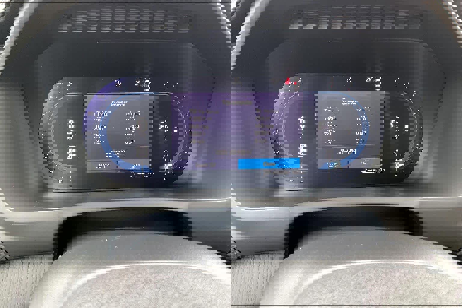 Used 2023 Volvo XC90 B6 Ultimate image 23