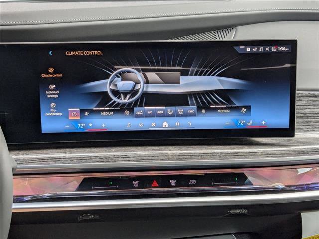 New 2026 BMW 750e xDrive AWD/4WD image 12
