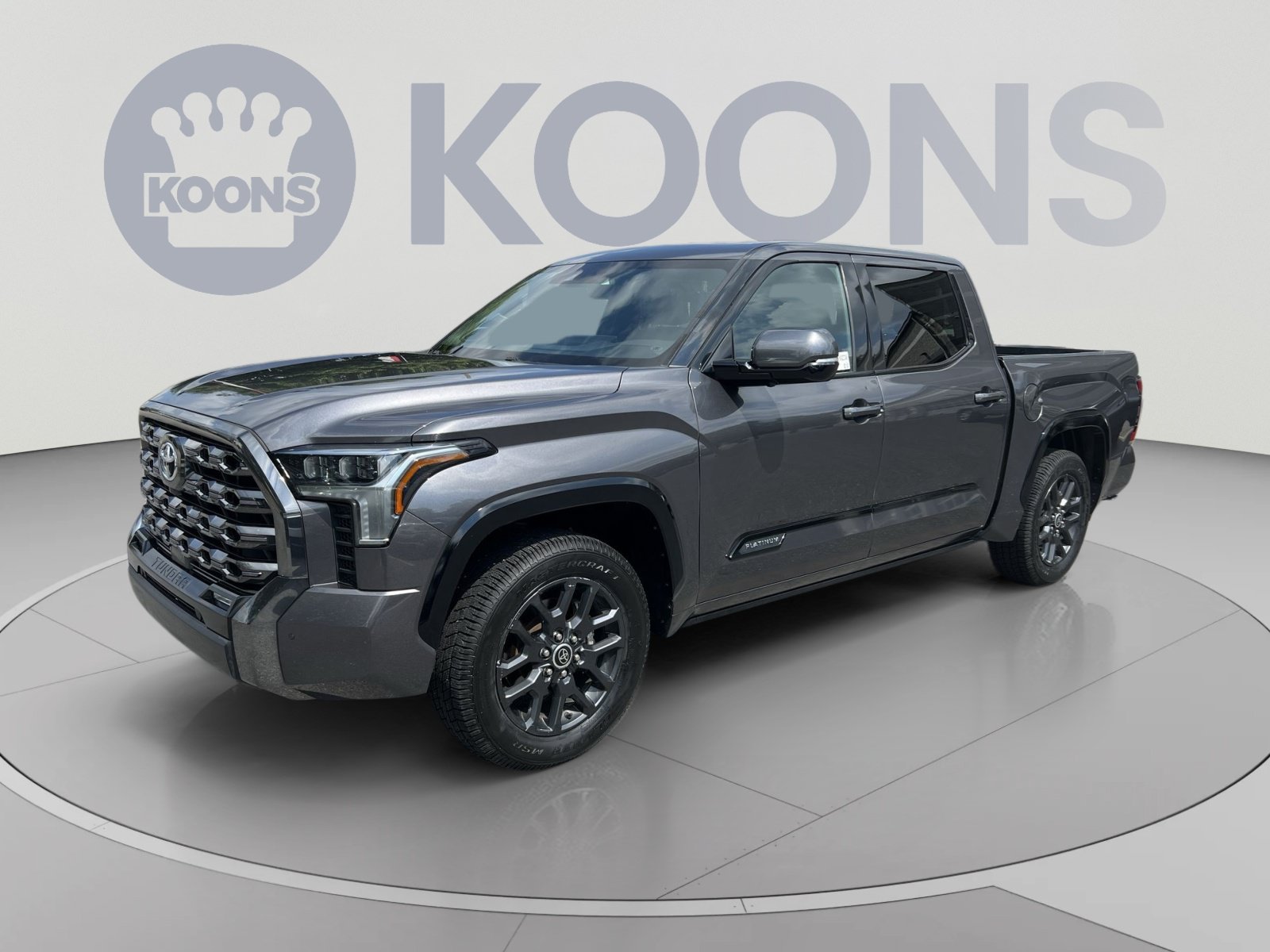 Used 2022 Toyota Tundra Platinum w/ Advanced Package AWD/4WD image 1