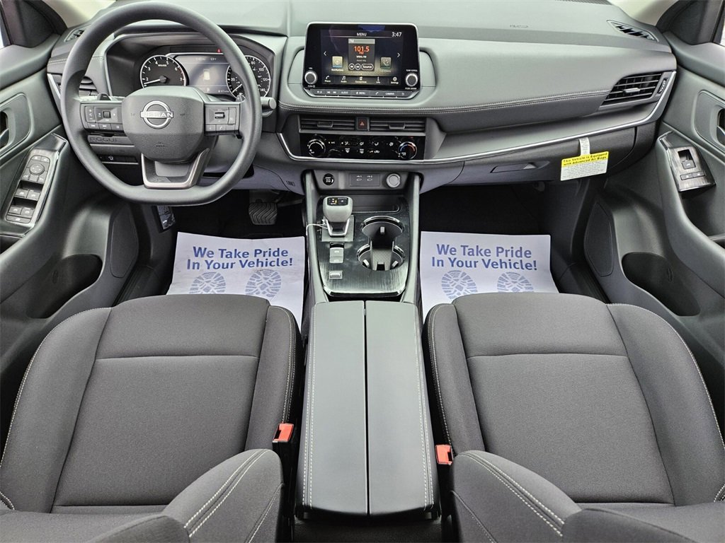 New 2026 Nissan Rogue S image 7