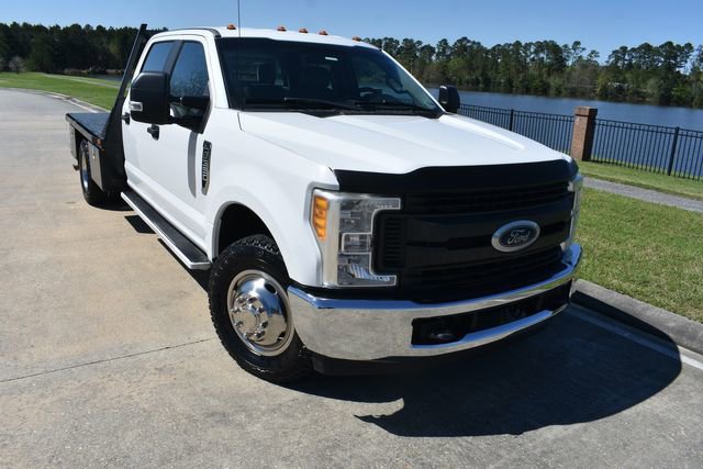 Used 2017 Ford F350 XL w/ Power Equipment Group image 10