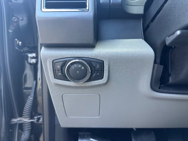 Used 2017 Ford F150 XLT image 18