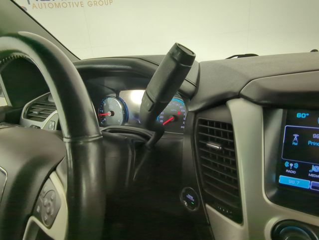 Used 2017 GMC Yukon XL SLT w/ Open Road Package image 30