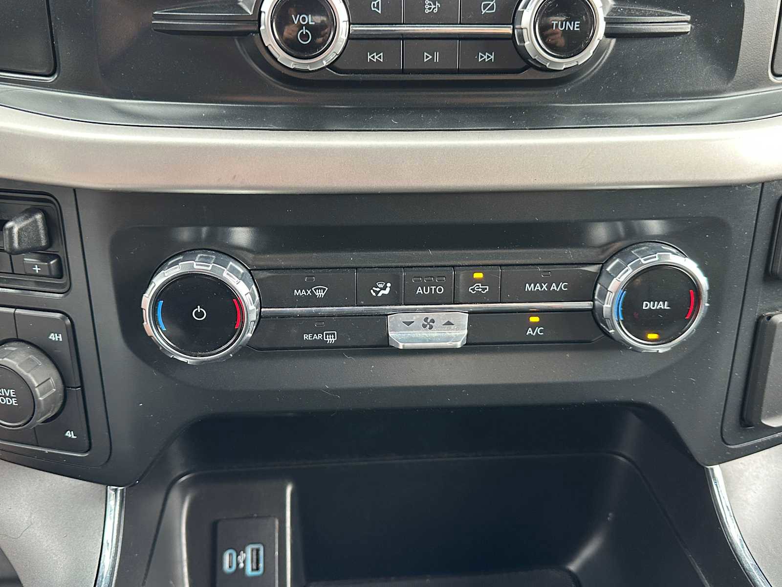 Used 2022 Ford F150 XLT w/ Equipment Group 301A Mid image 27