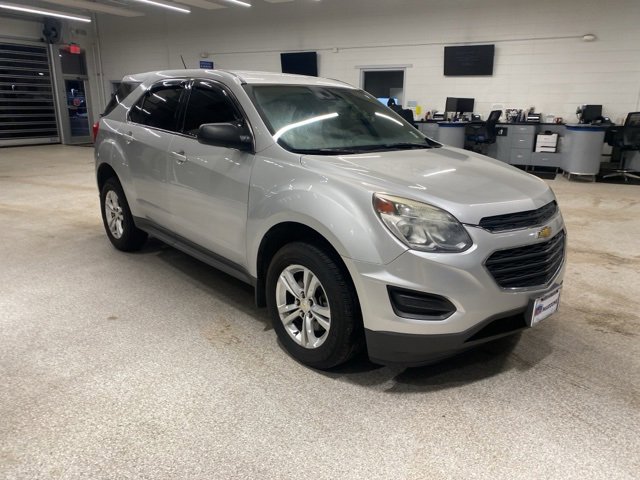 Used 2017 Chevrolet Equinox LS image 3