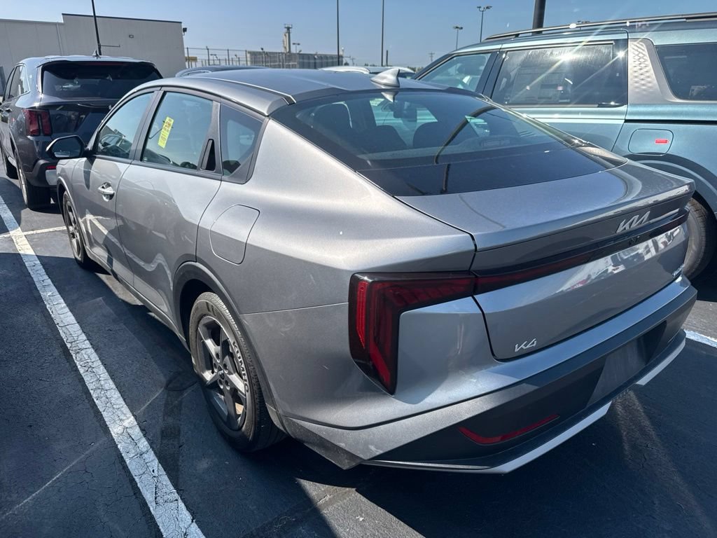 Used 2025 Kia K4 FWD image 4