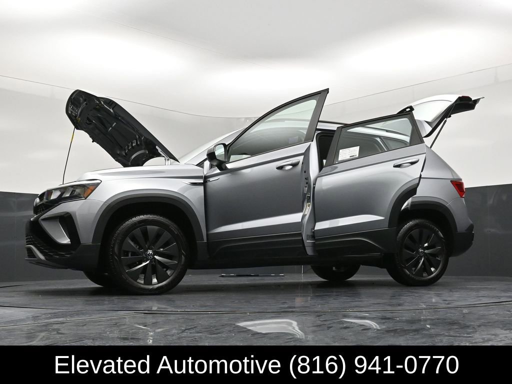 Used 2024 Volkswagen Taos S w/ MDO Package image 36