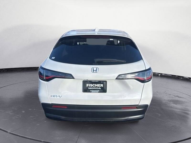 New 2026 Honda HR-V LX image 4