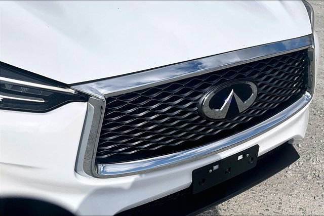Used 2023 INFINITI QX50 Pure AWD/4WD image 30