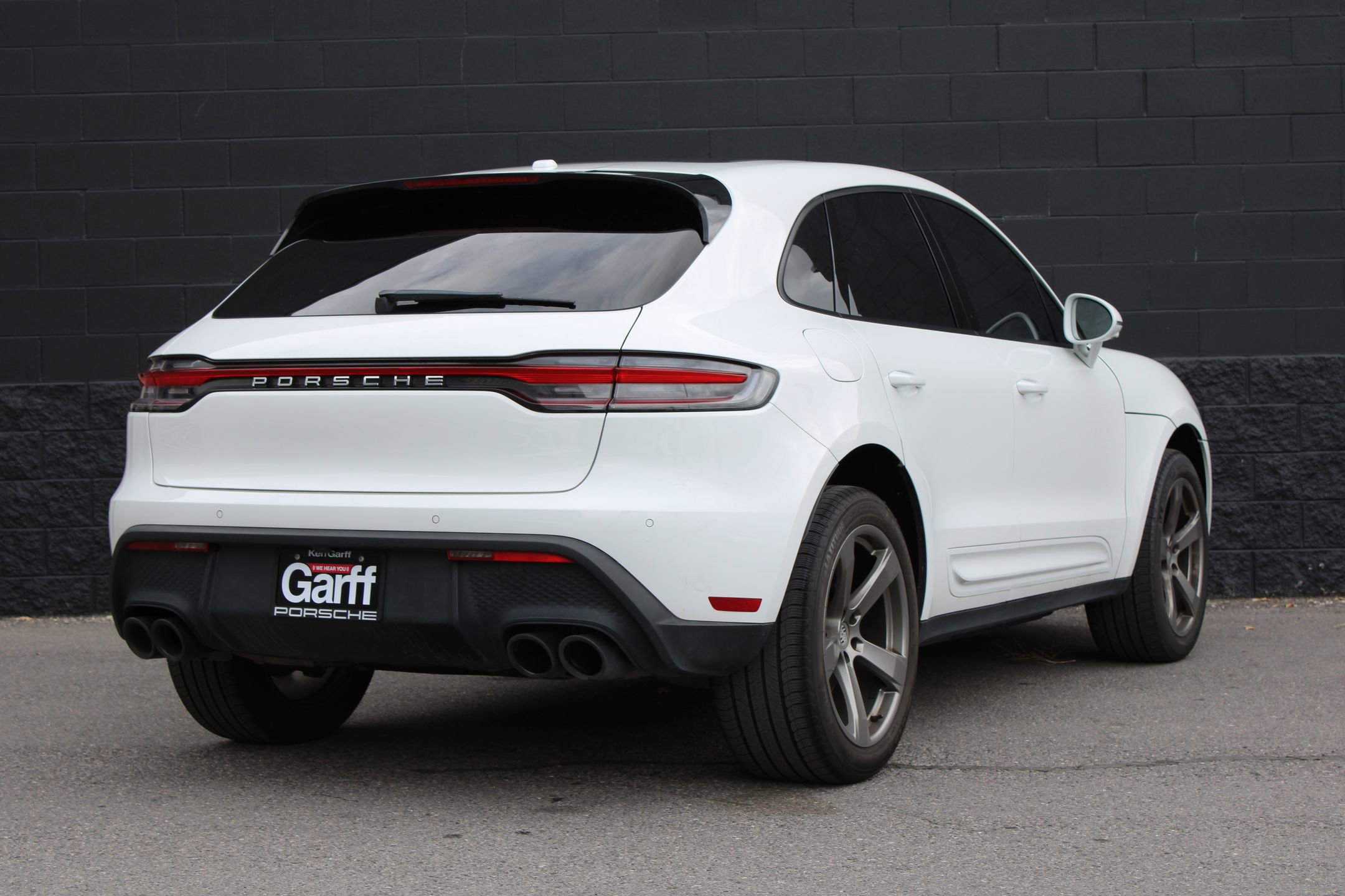 Certified 2023 Porsche Macan image 10