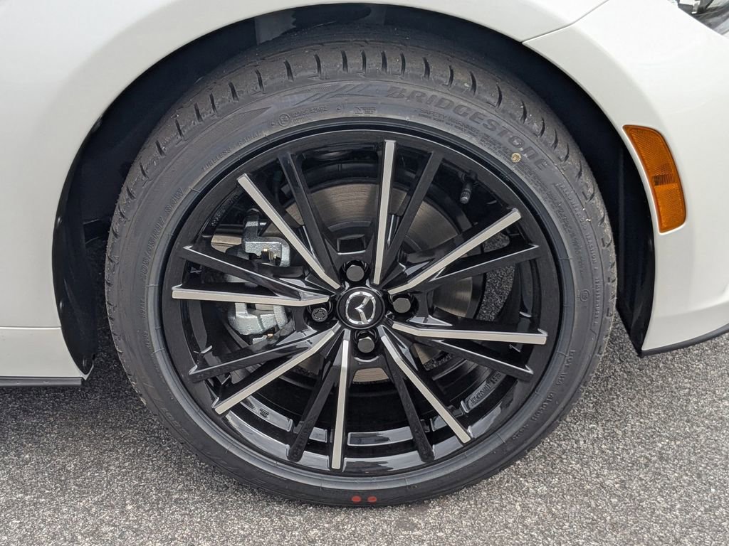 New 2025 MAZDA MX-5 Miata RF Grand Touring image 11