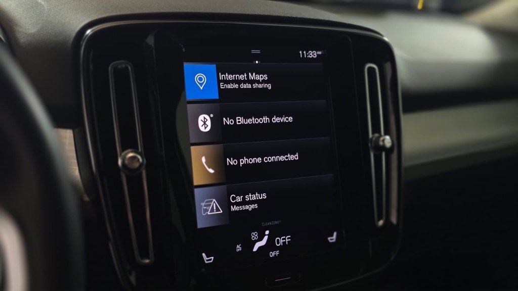 Used 2021 Volvo XC40 T5 Momentum w/ Climate Package image 21