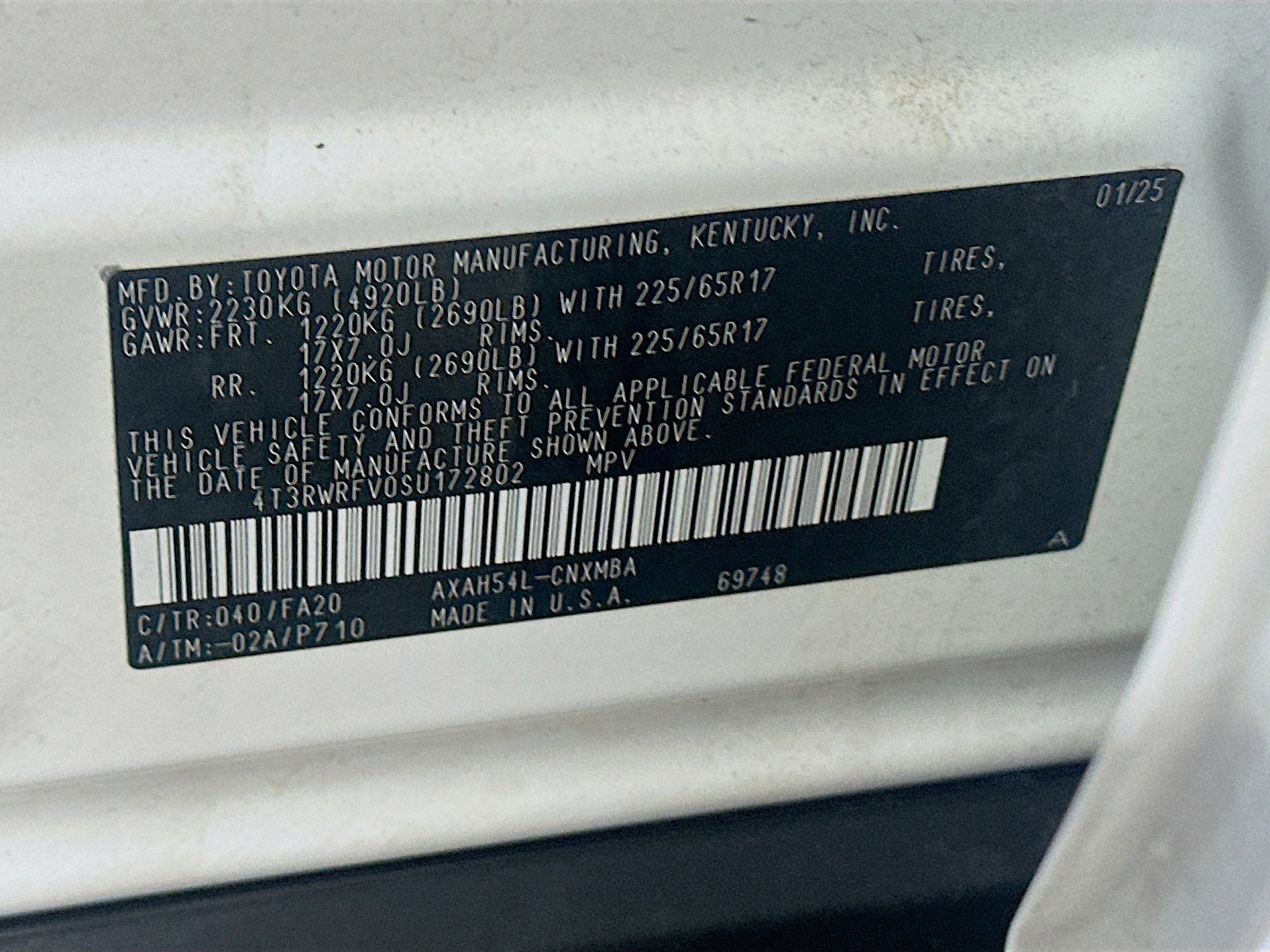 Used 2025 Toyota RAV4 XLE AWD/4WD image 12