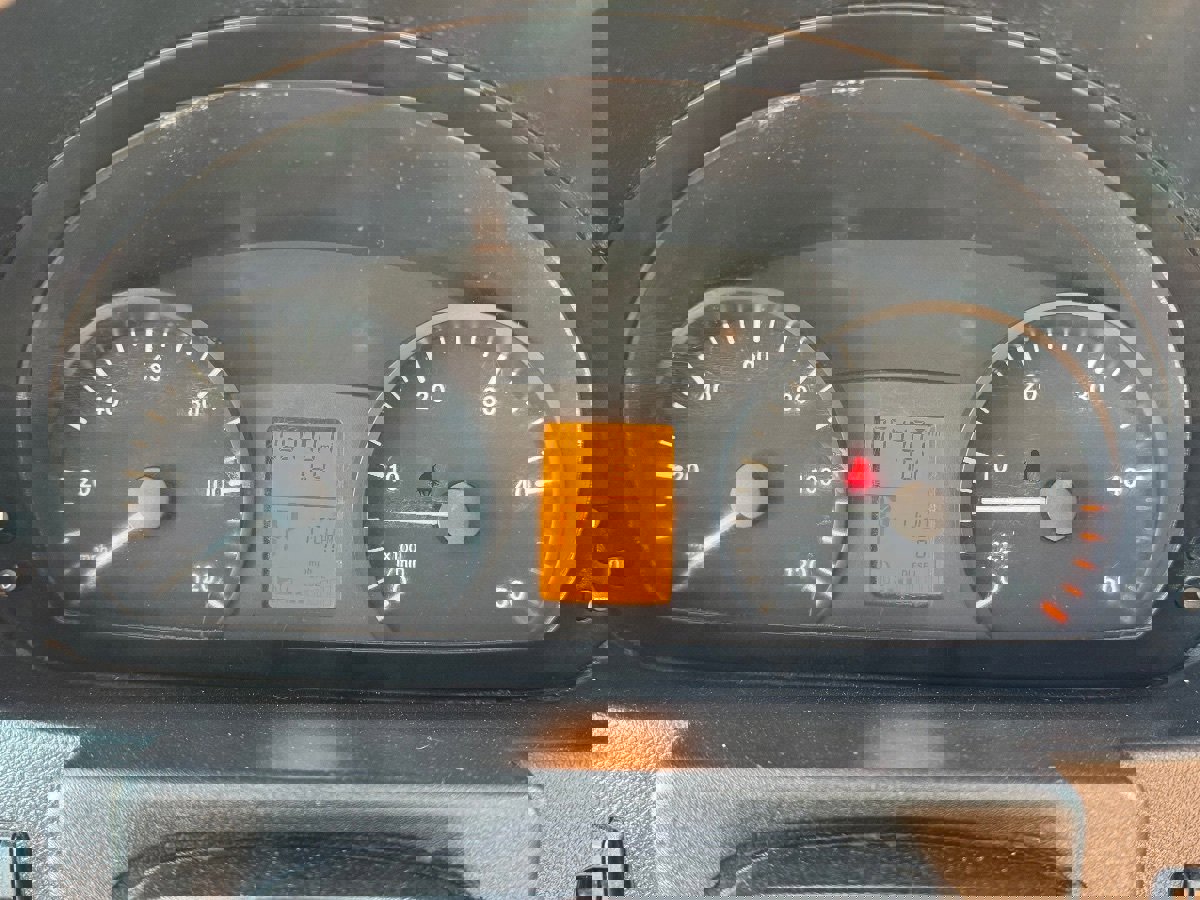 Used 2018 Mercedes-Benz Sprinter 2500 image 13