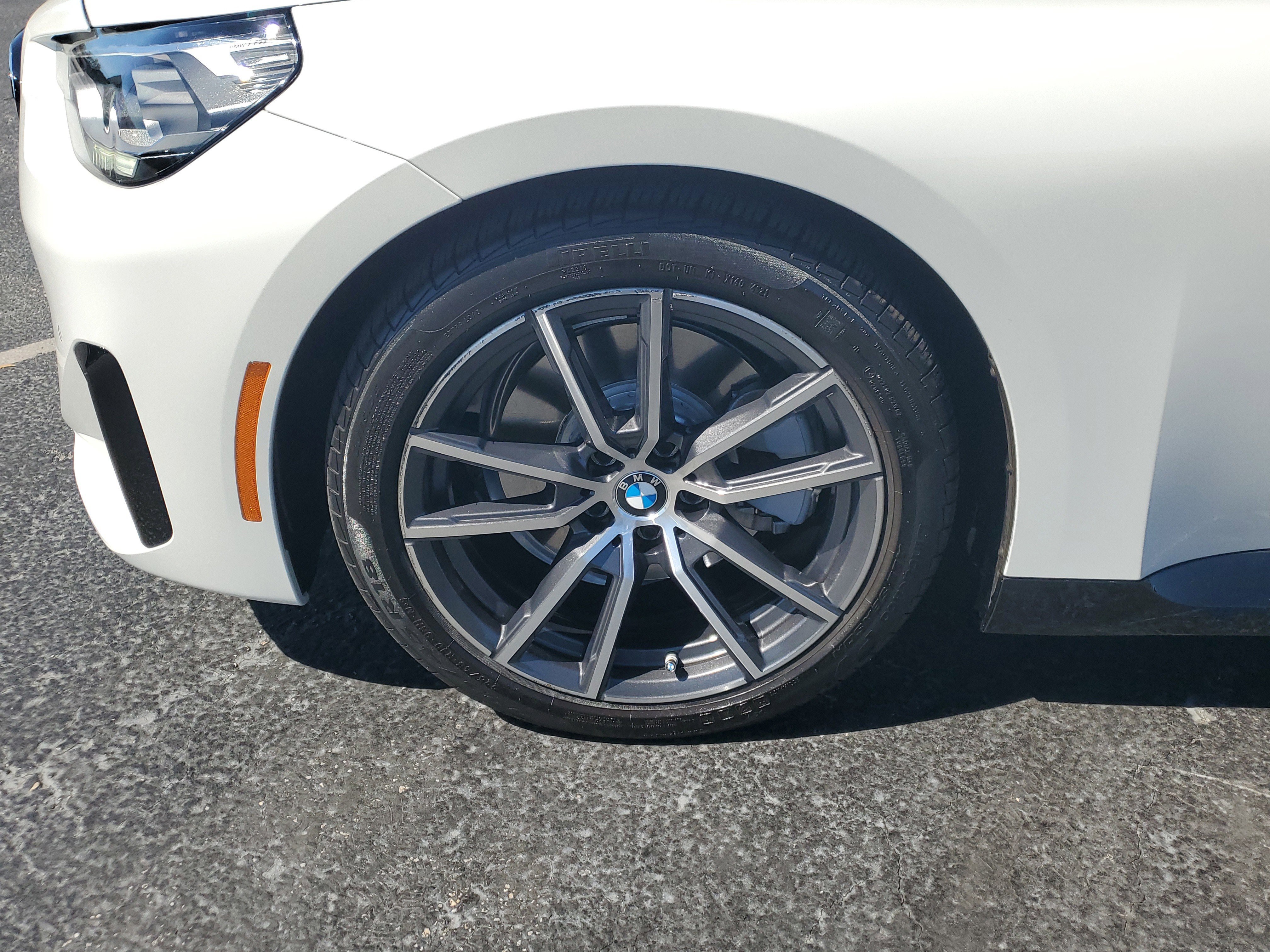 Used 2023 BMW 230i Coupe image 5