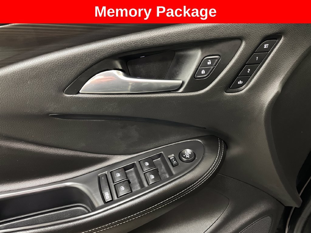 Certified 2020 Buick Envision Essence AWD/4WD image 8