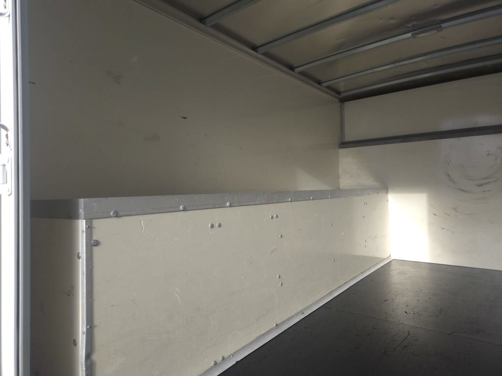 Used 2020 Chevrolet Express 3500 w/ Power Convenience Package RWD image 13