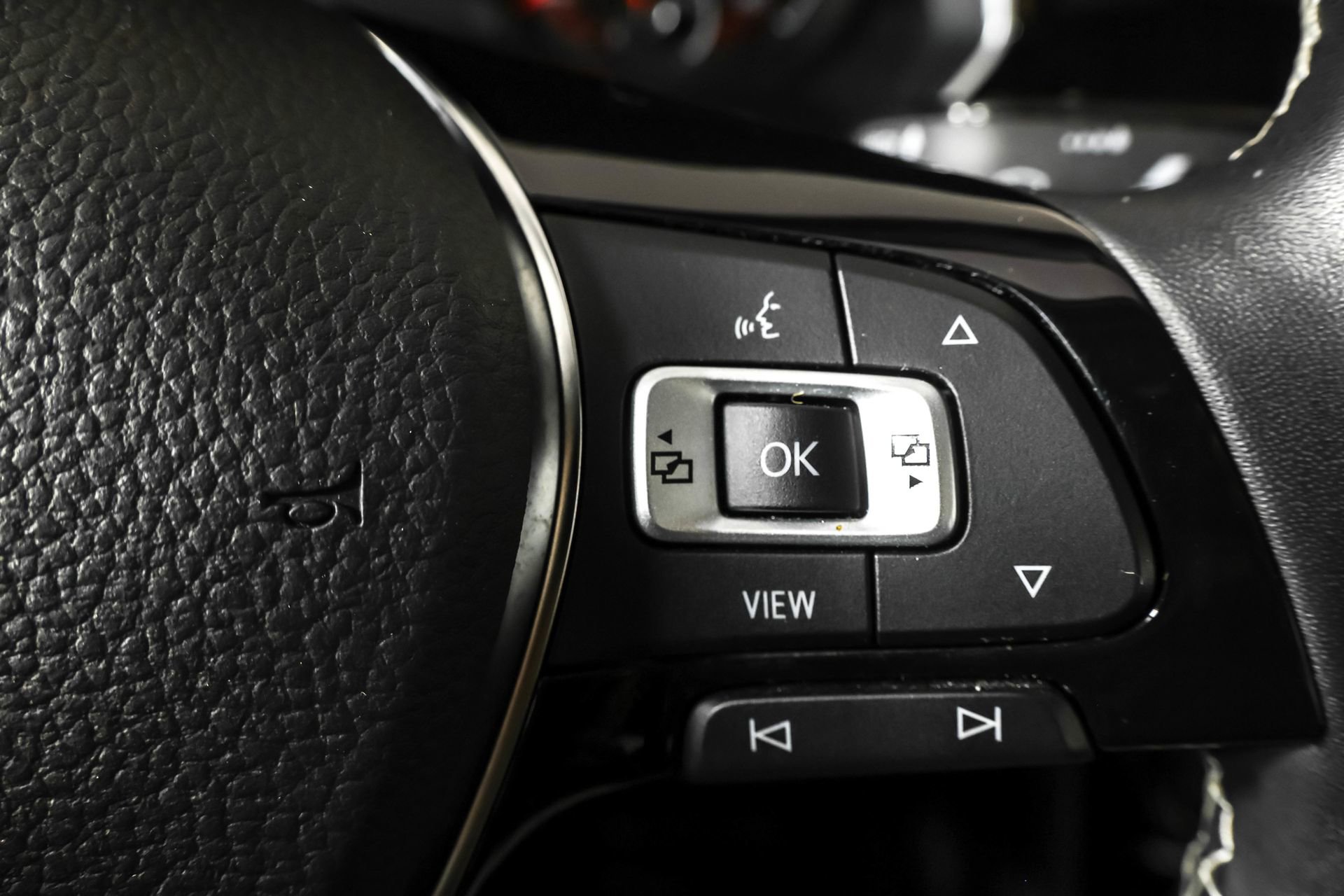 Used 2021 Volkswagen Jetta SE image 27