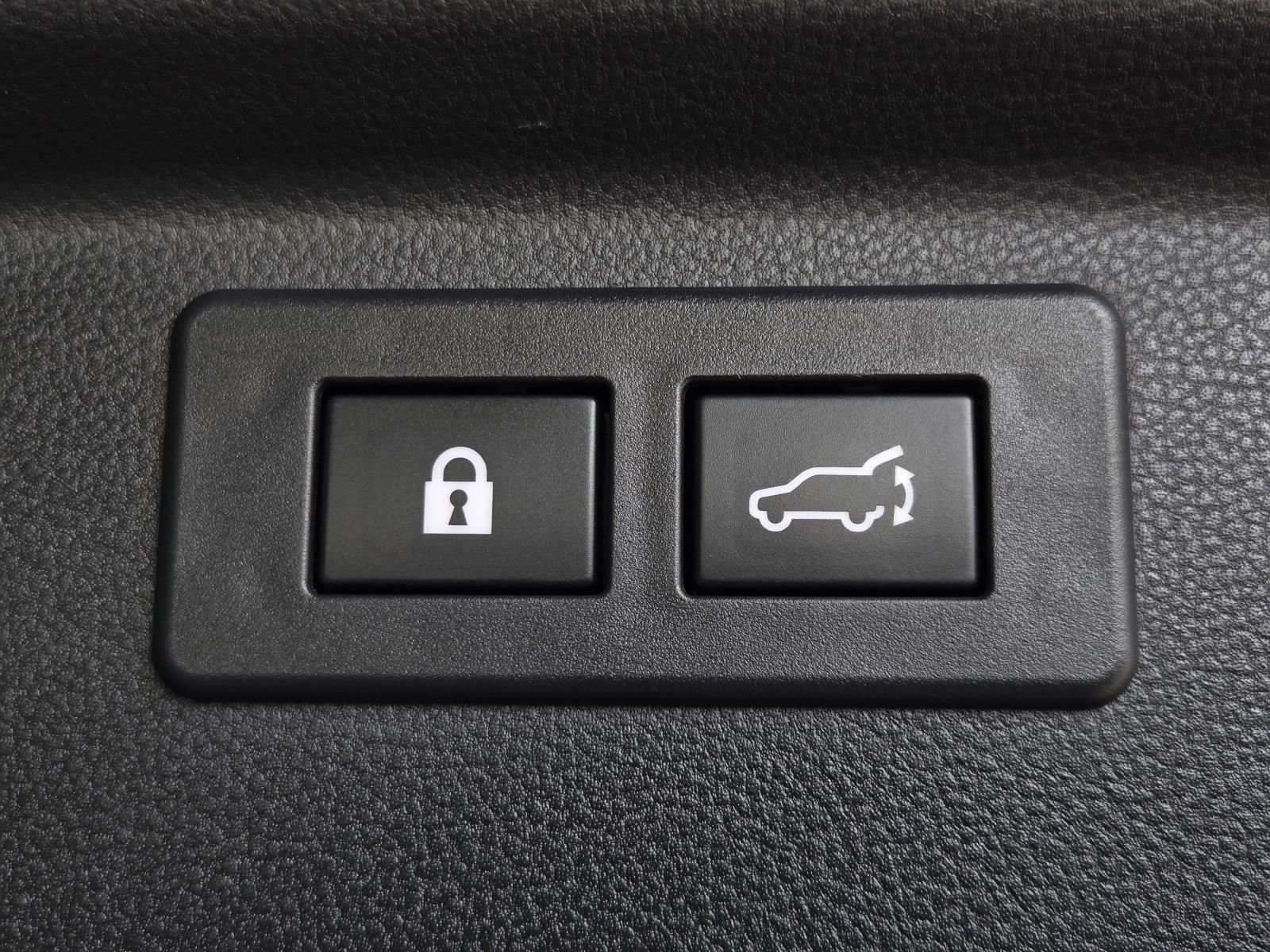 Used 2023 Subaru Forester Touring AWD/4WD image 14