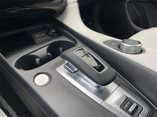 Certified 2025 INFINITI QX55 Luxe w/ Accent Package image 23