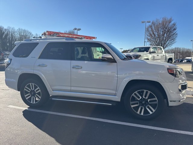 Used 2015 Toyota 4Runner Limited image 8