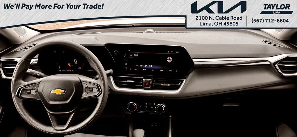 Used 2025 Chevrolet TrailBlazer LT AWD/4WD image 8