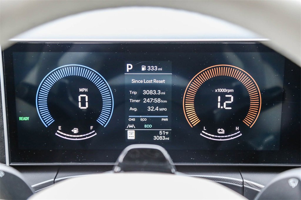 Certified 2026 Hyundai Santa Fe SEL image 22