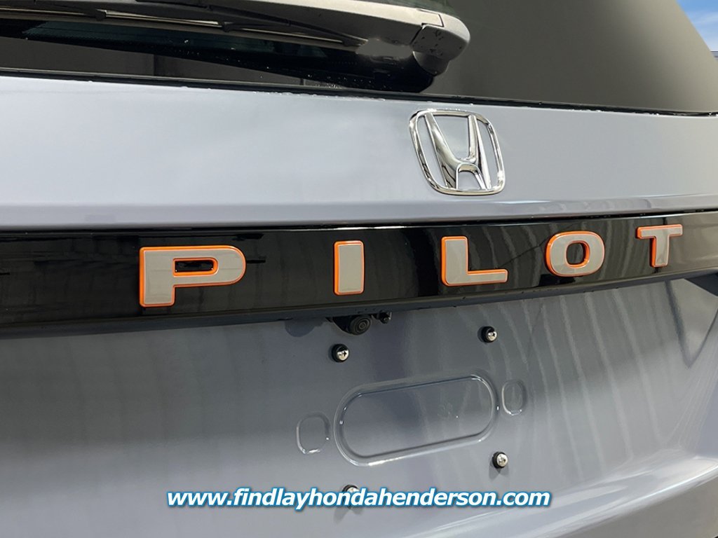 New 2026 Honda Pilot TrailSport image 7