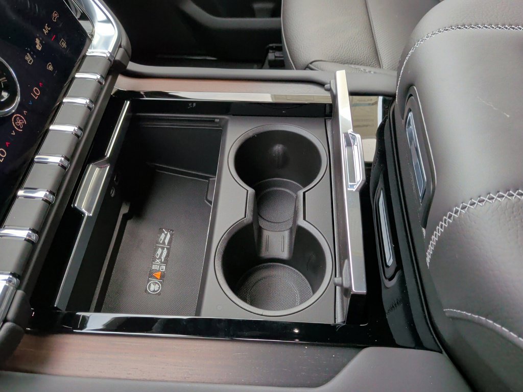 New 2027 GMC Yukon Denali RWD image 30