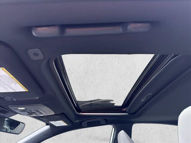 New 2026 Toyota Camry SE FWD image 19