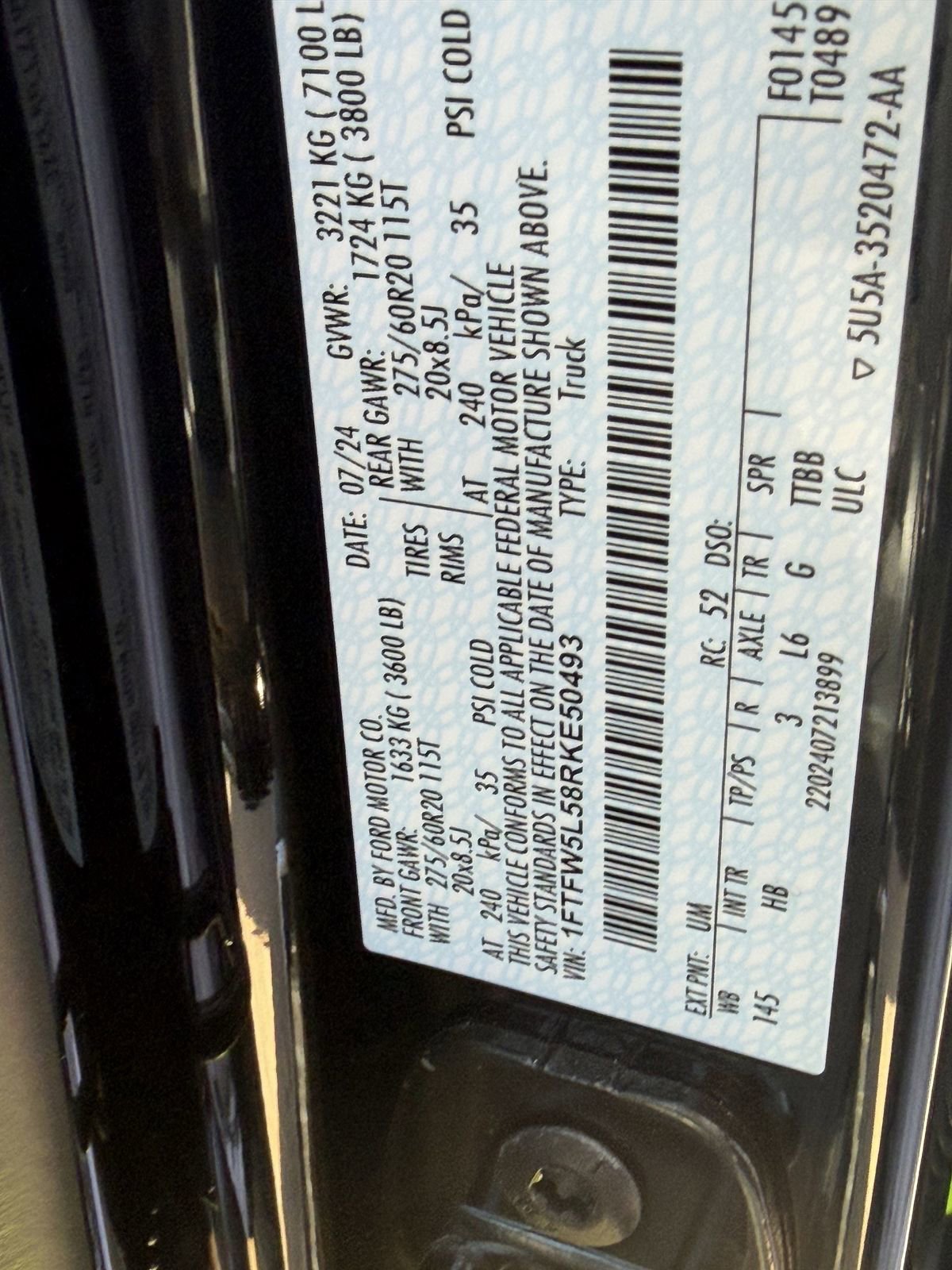Used 2024 Ford F150 Lariat w/ FX4 Off-Road Package image 28