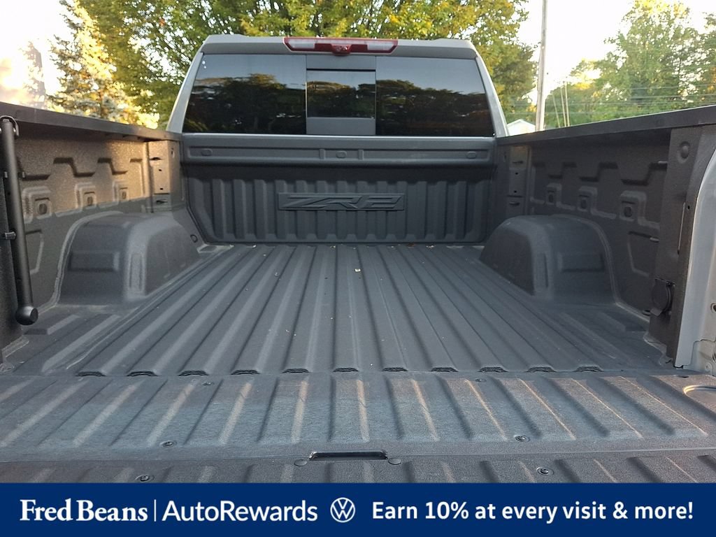 Used 2024 Chevrolet Silverado 1500 ZR2 w/ Technology Package AWD/4WD image 36
