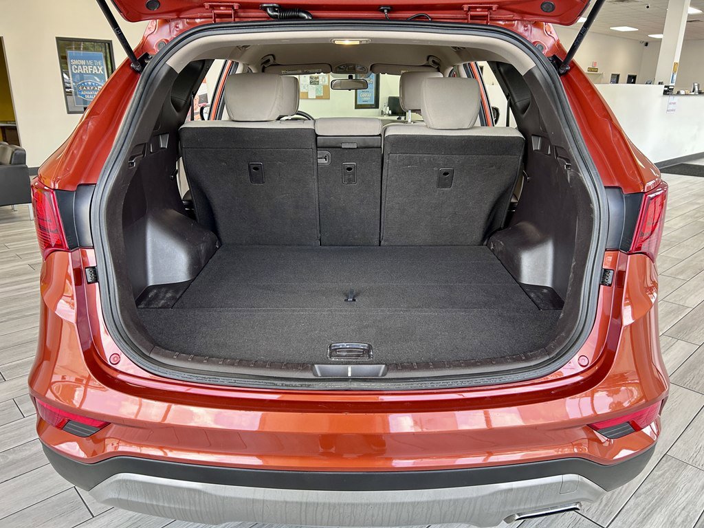Used 2017 Hyundai Santa Fe Sport FWD image 9