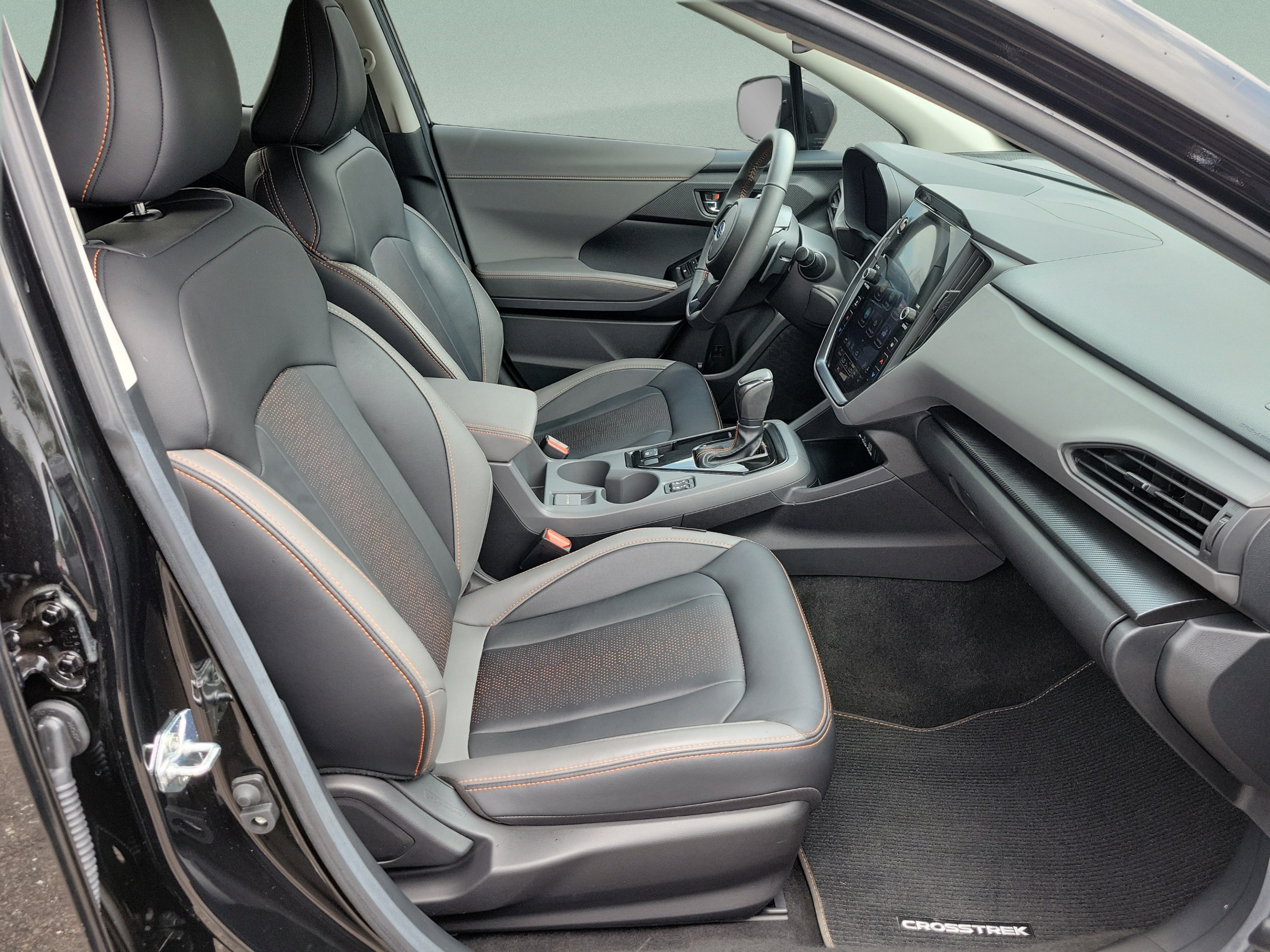 Used 2025 Subaru Crosstrek 2.5i Limited AWD/4WD image 16
