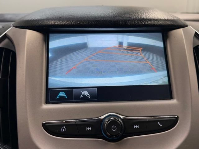 Used 2017 Chevrolet Cruze LS FWD image 18