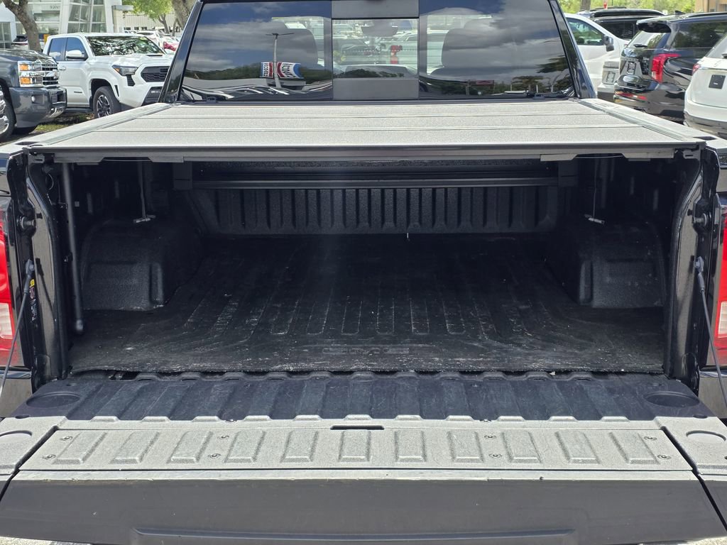 Used 2022 GMC Sierra 1500 Denali w/ Denali Reserve Package AWD/4WD image 9