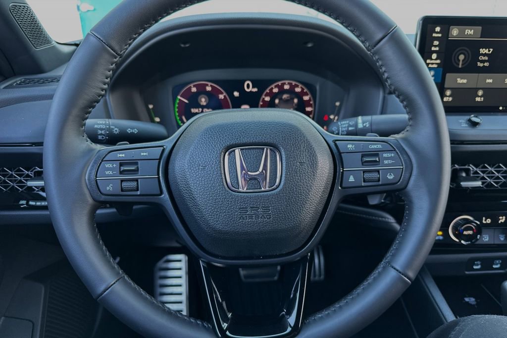 Used 2025 Honda Accord Sport image 19