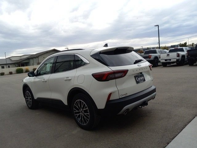 New 2025 Ford Escape SE w/ PHEV Premium Package FWD image 5