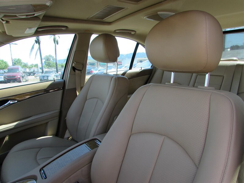 Used 2008 Mercedes-Benz E 350 Sedan image 11